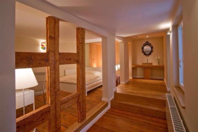 Hotel Loewen Лар Екстериор снимка